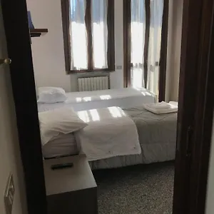 https://appartamento-mirjana.it-lombardy.com